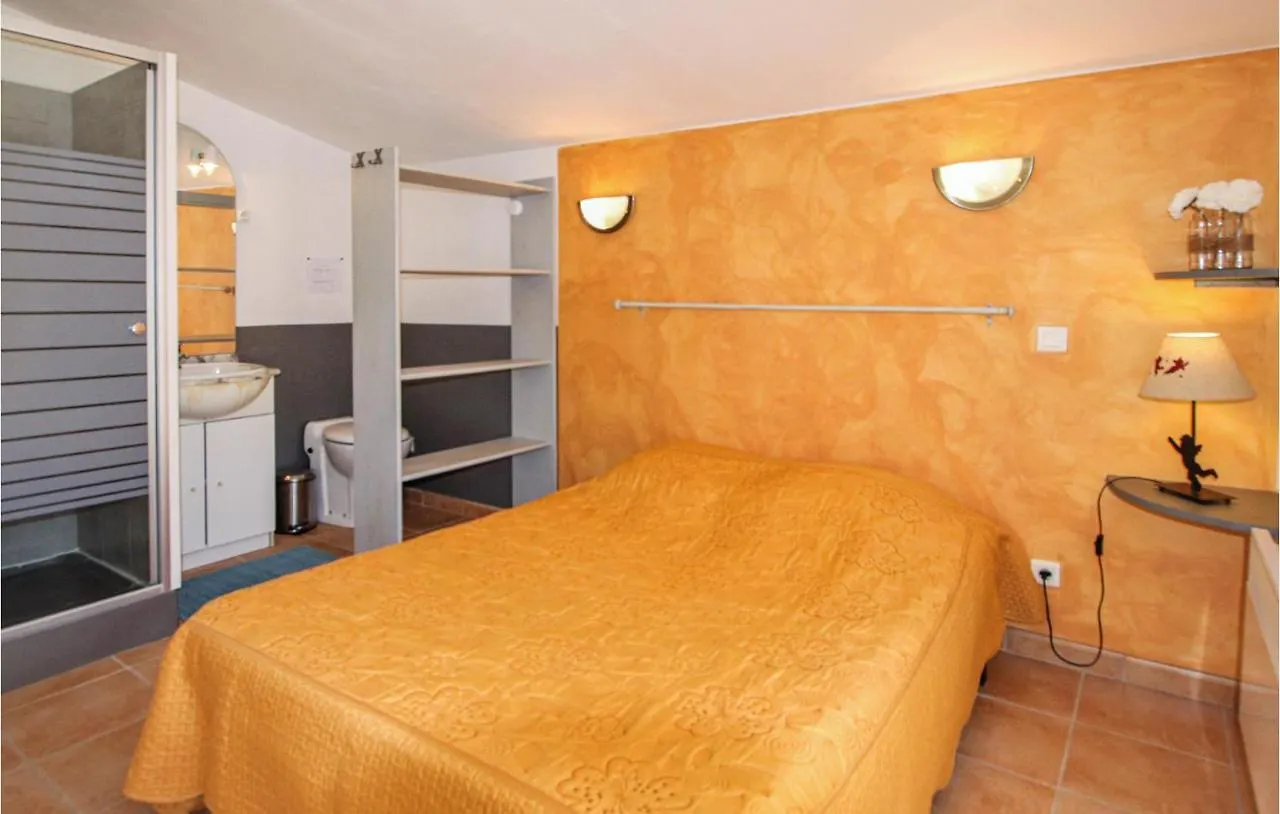 Cozy Home In Carpentras Holiday home