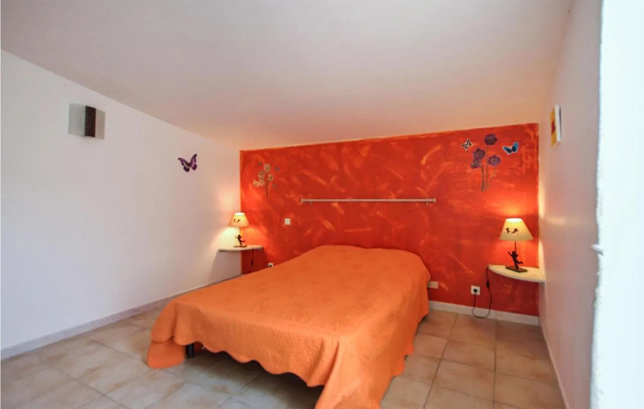 Cozy Home In Carpentras 0*,